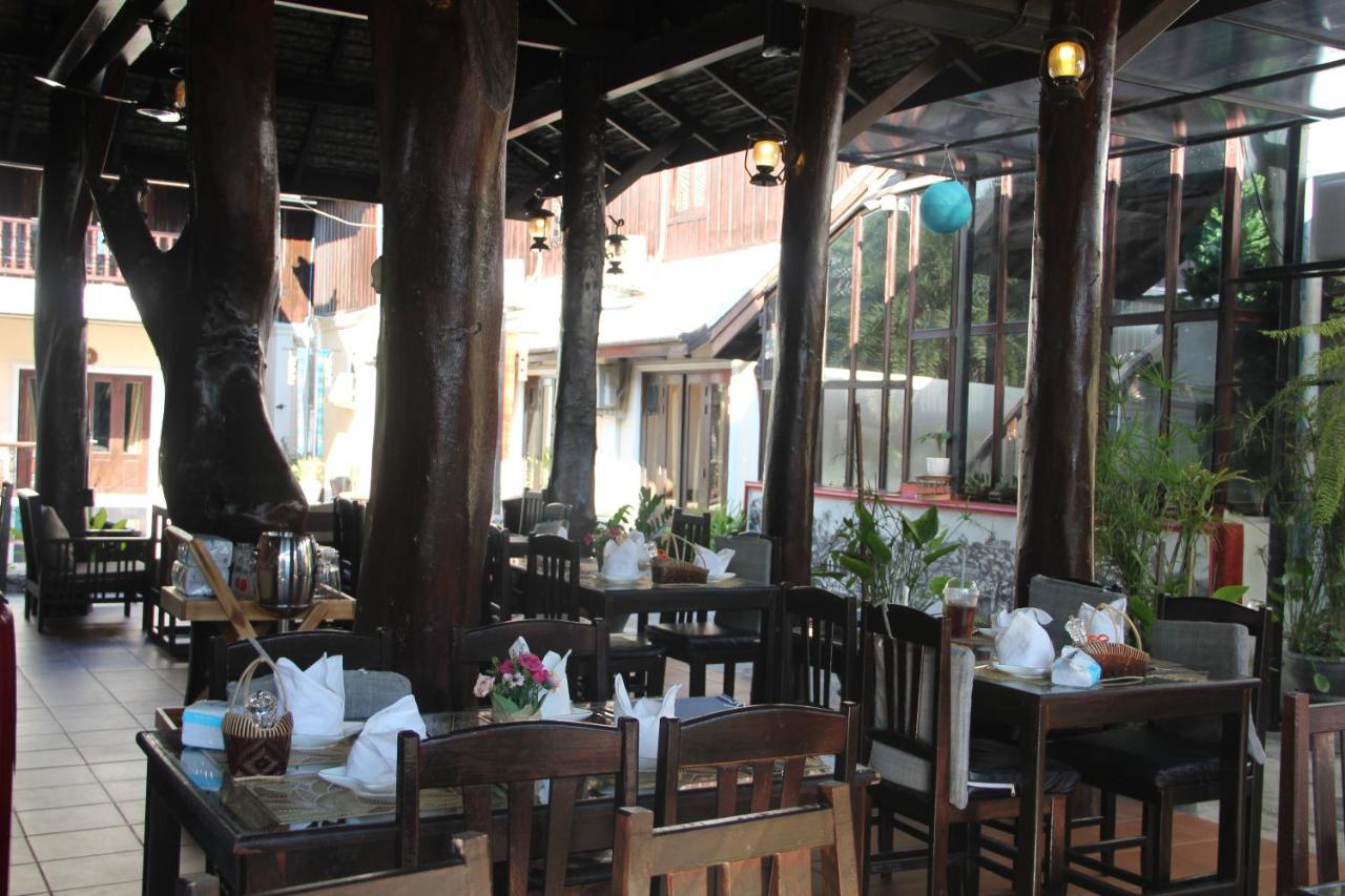 Alana Luang Prabang Hotel Exterior foto