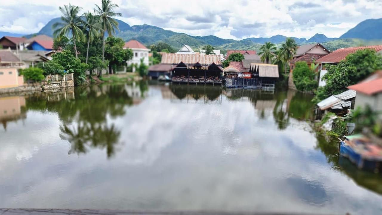 Alana Luang Prabang Hotel Exterior foto