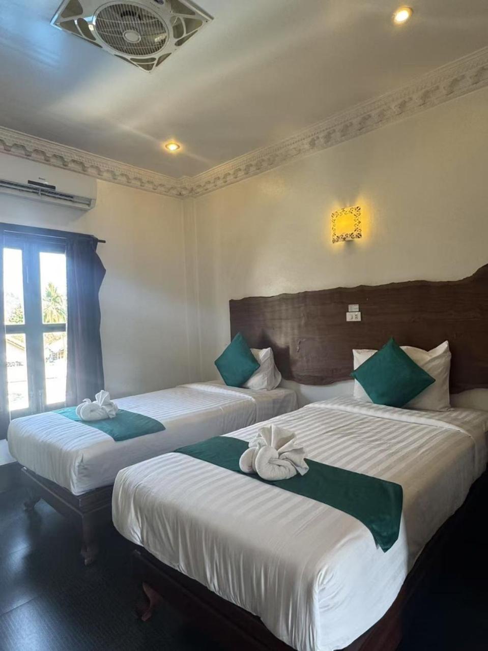Alana Luang Prabang Hotel Exterior foto