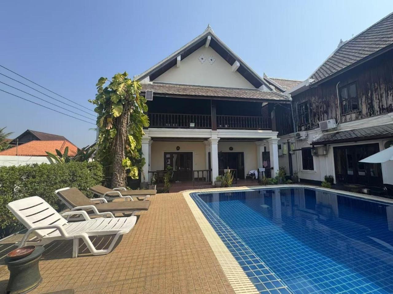 Alana Luang Prabang Hotel Exterior foto
