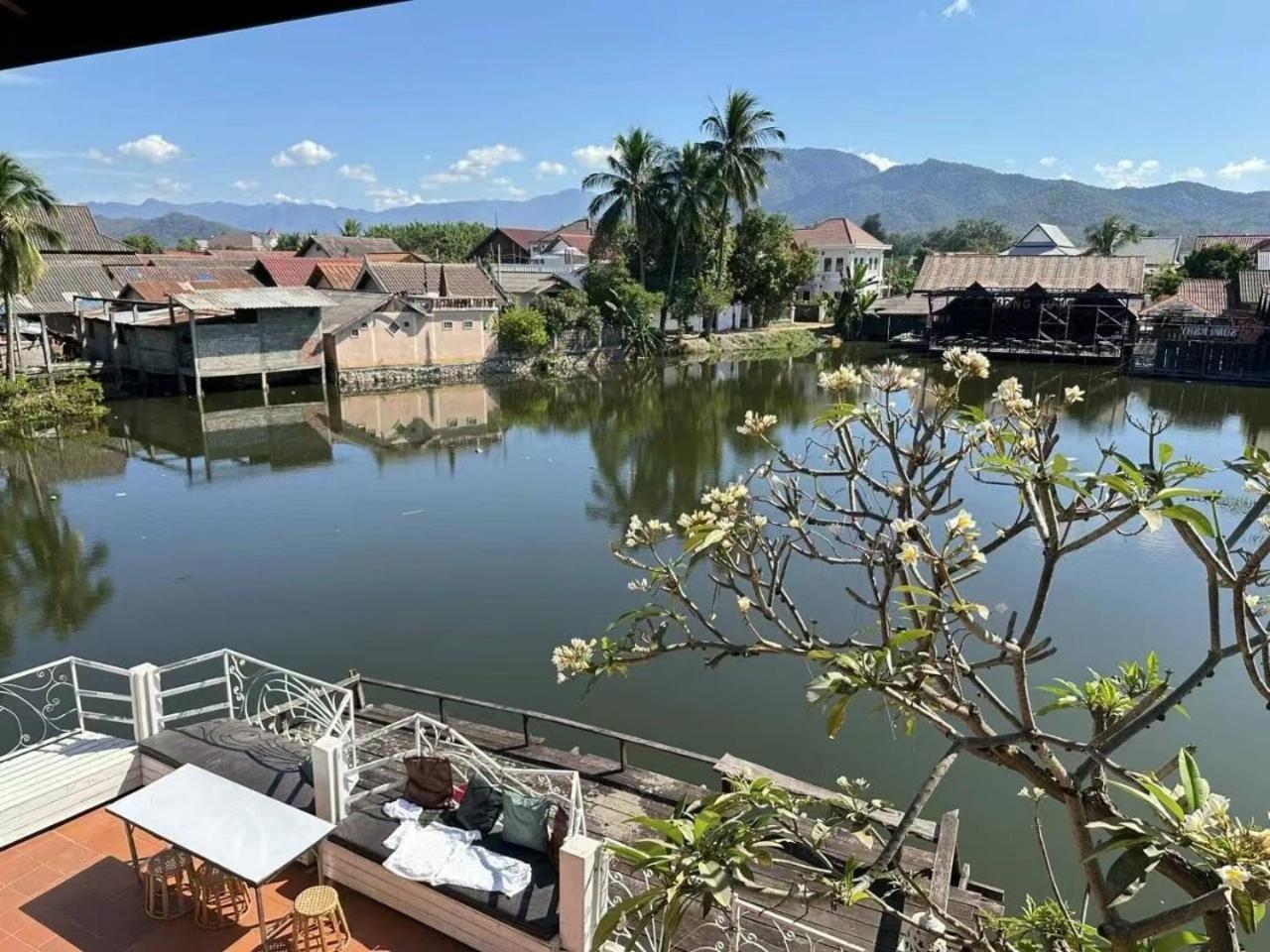 Alana Luang Prabang Hotel Exterior foto